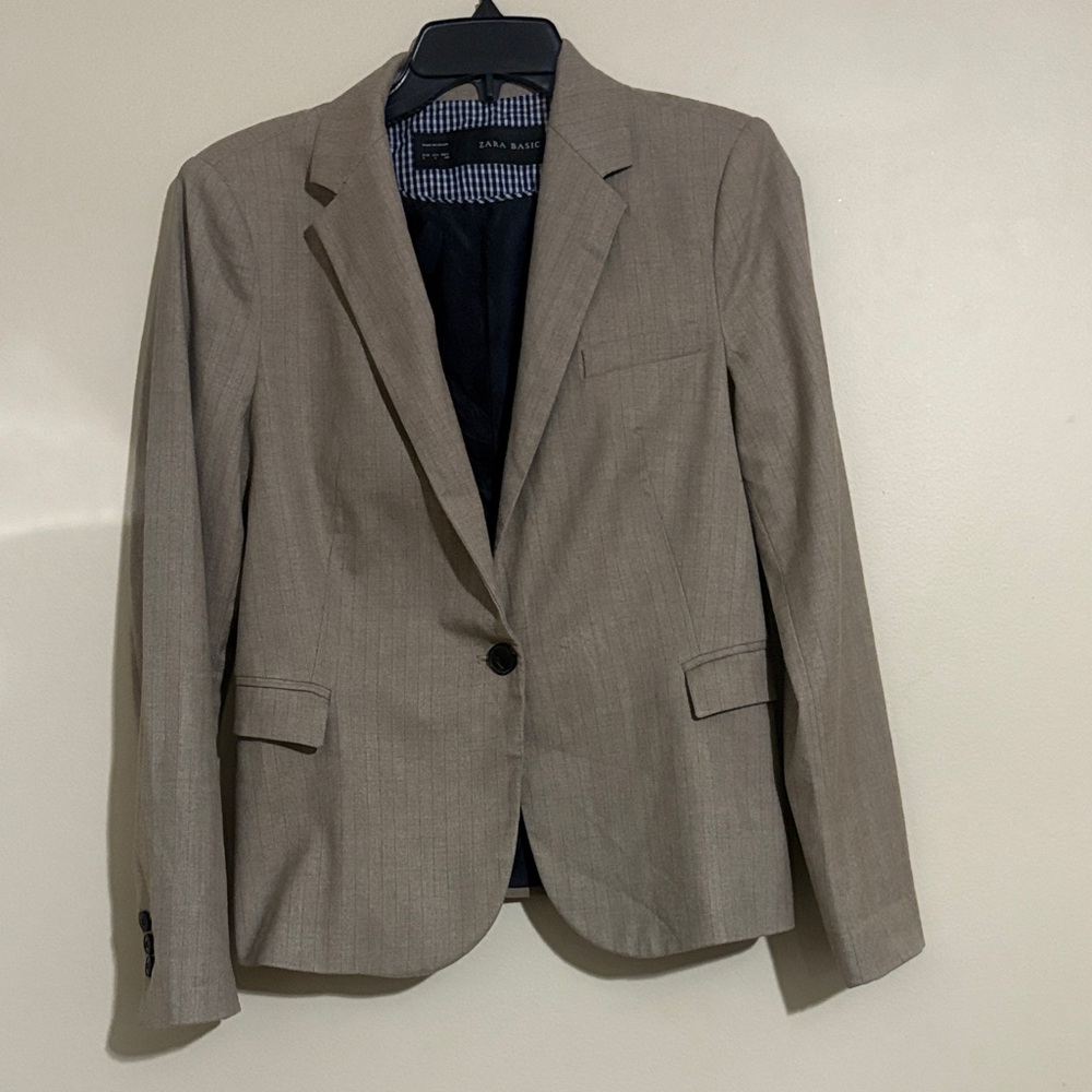 Zara Women's Tan Blazer